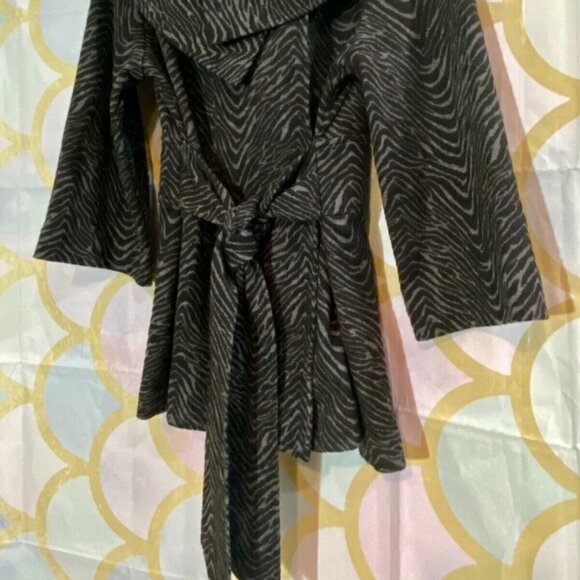 Calvin Klein Wool Jacket Women's Small Gray Zebra Stripe Button Up Belted Coat - Picture 6 of 12